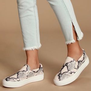 Steve Madden Women's Cream Gills Sneaker